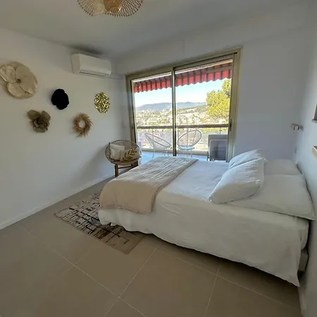 Appartamento With Terrace In Colline *